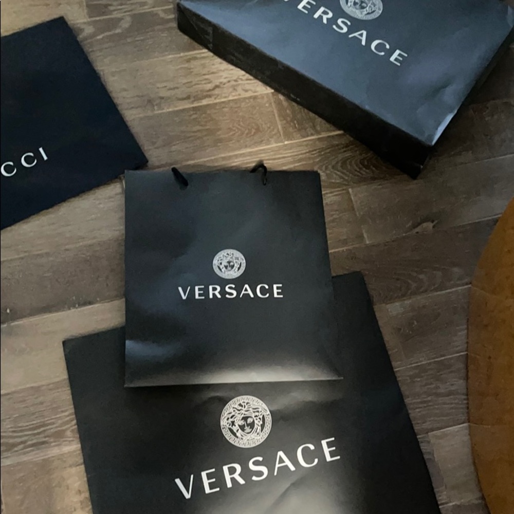 Versace bag - Picture 2 of 2